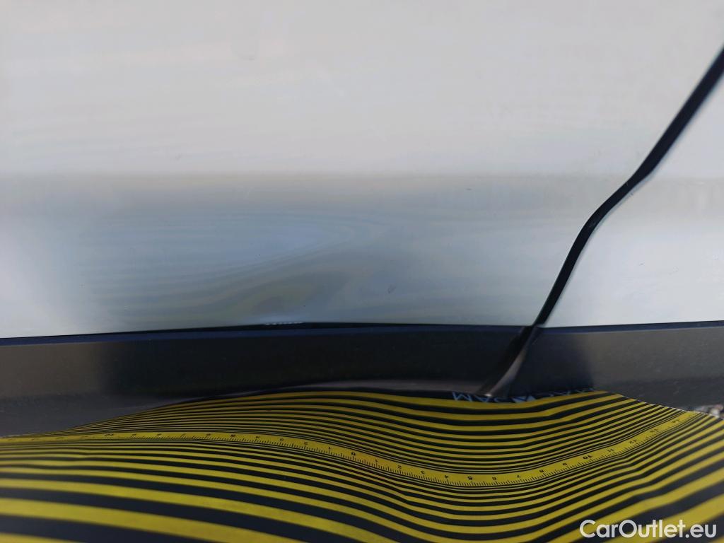  Citroen  Berlingo CITROEN  / 2018 / 4P / combi Talla M BlueHDi 100 S&S LIVE (AC) #4