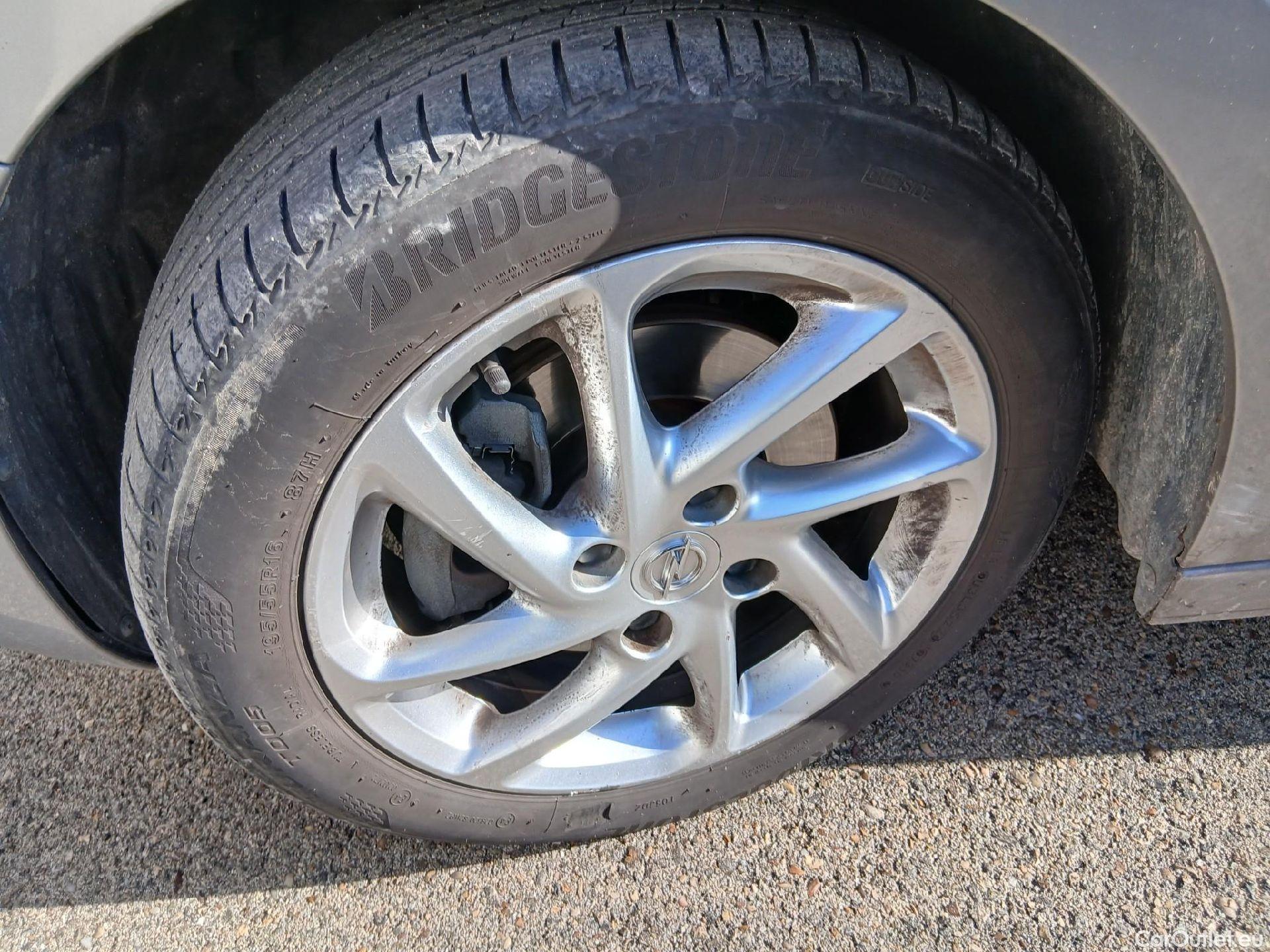  Opel  Corsa OPEL  / 2019 / 5P / berlina con portón 1.5D DT 74kW (100CV) GS-Line #2