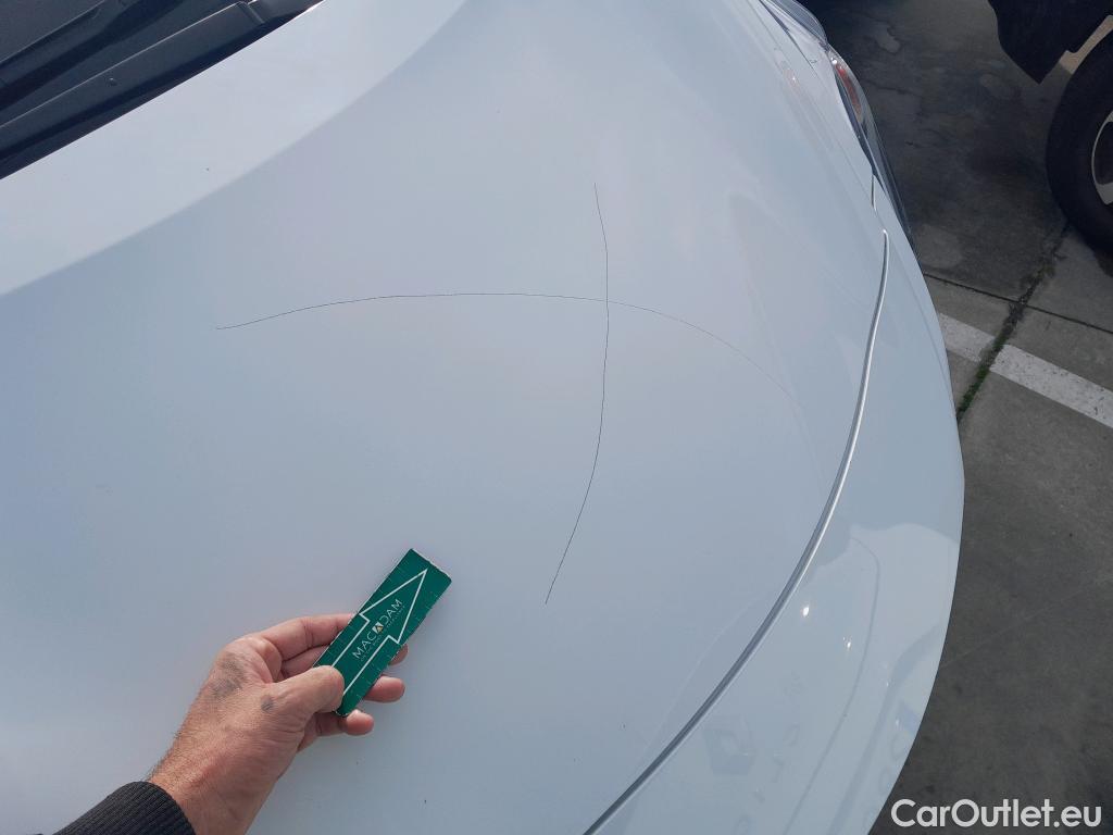  Nissan  Micra NISSAN  / 2017 / 5P / berlina con portón IG-T 74 kW (100 CV) E6D Visia+ #9