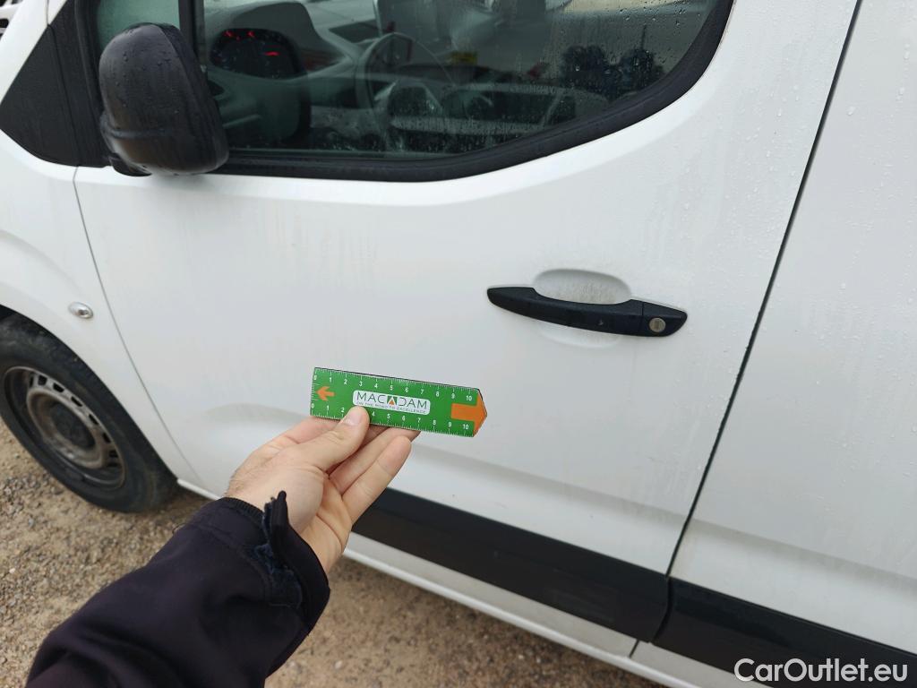  Peugeot  Partner PEUGEOT  / 2018 / 4P / furgón derivado de turismo Premium Standard 600kg BlueHDi 73kW (AC) #44