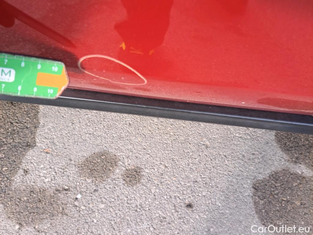  KIA  Sportage KIA  / 2018 / 5P / todoterreno 1.6 MHEV Business DCT 100kW (136CV) 4X2 #29