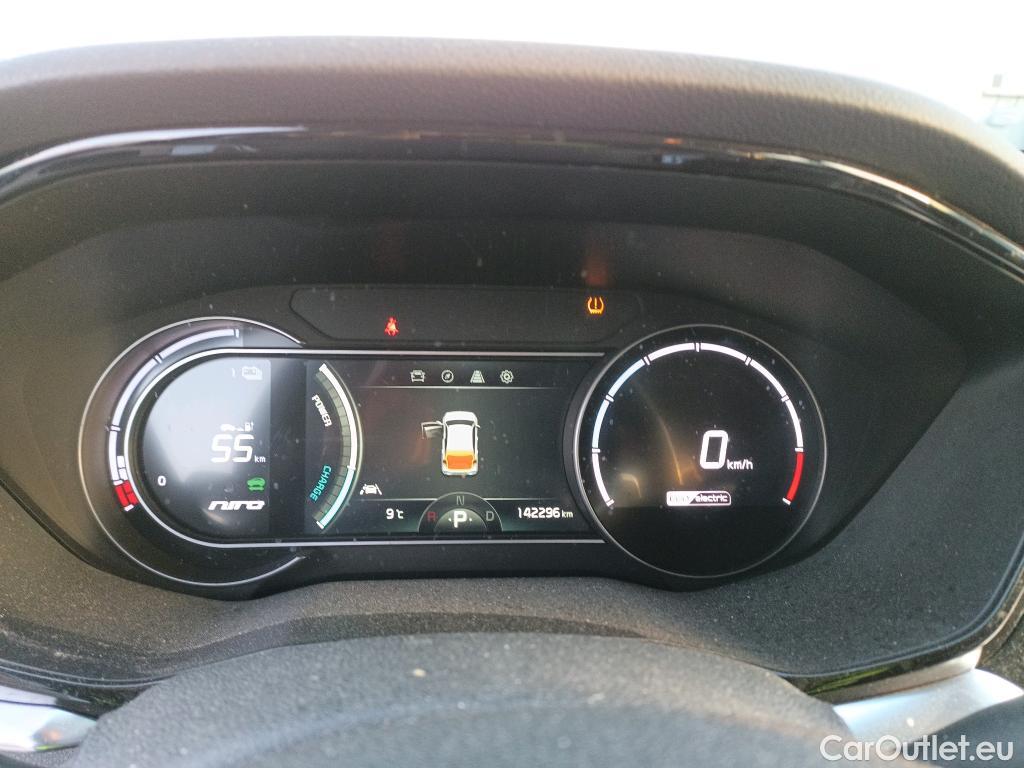  KIA  Niro KIA e- / 2016 / 5P / crossover e- 150kW (204CV) Drive (Long Range) #25