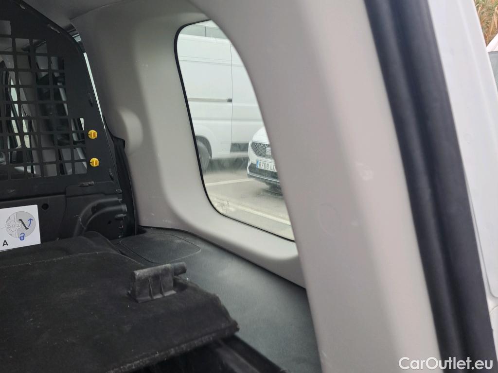  Peugeot  Partner PEUGEOT Rifter / 2024 / 4P / combi Active Business Standard BlueHDi 100 (AC) #52