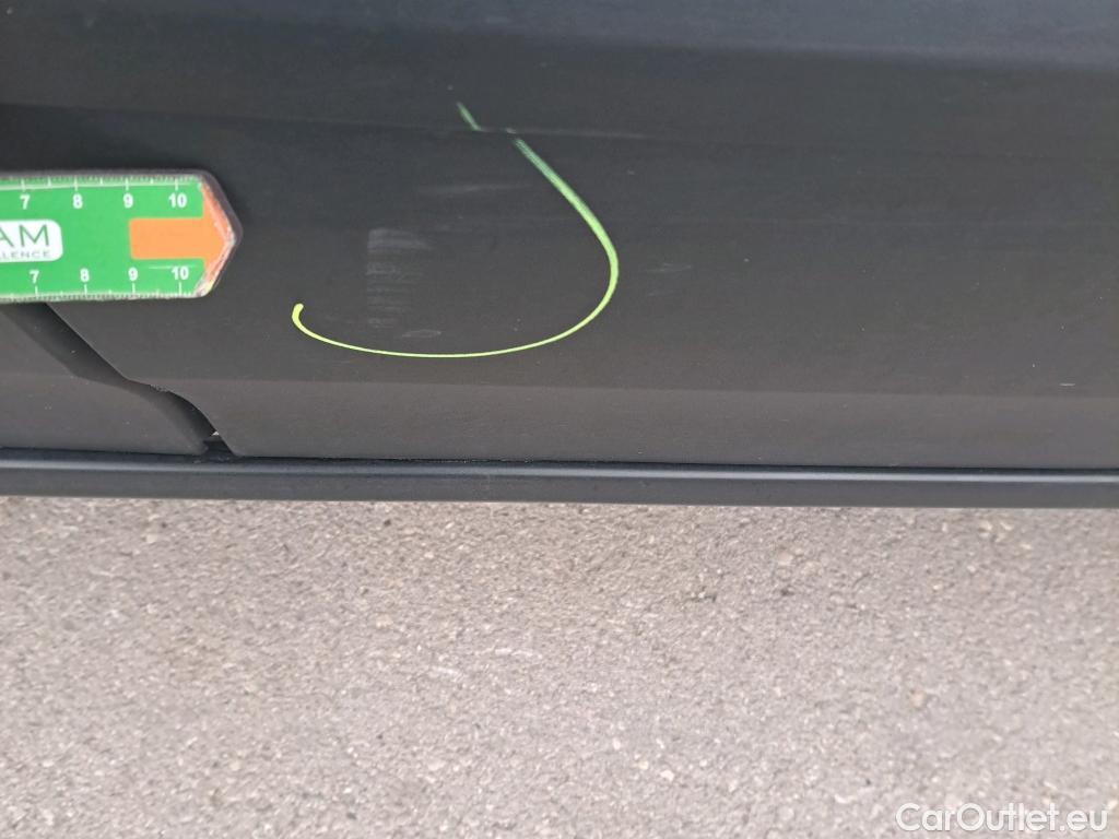  Peugeot  Partner PEUGEOT Rifter / 2024 / 4P / combi Active Business Standard BlueHDi 100 (AC) #39