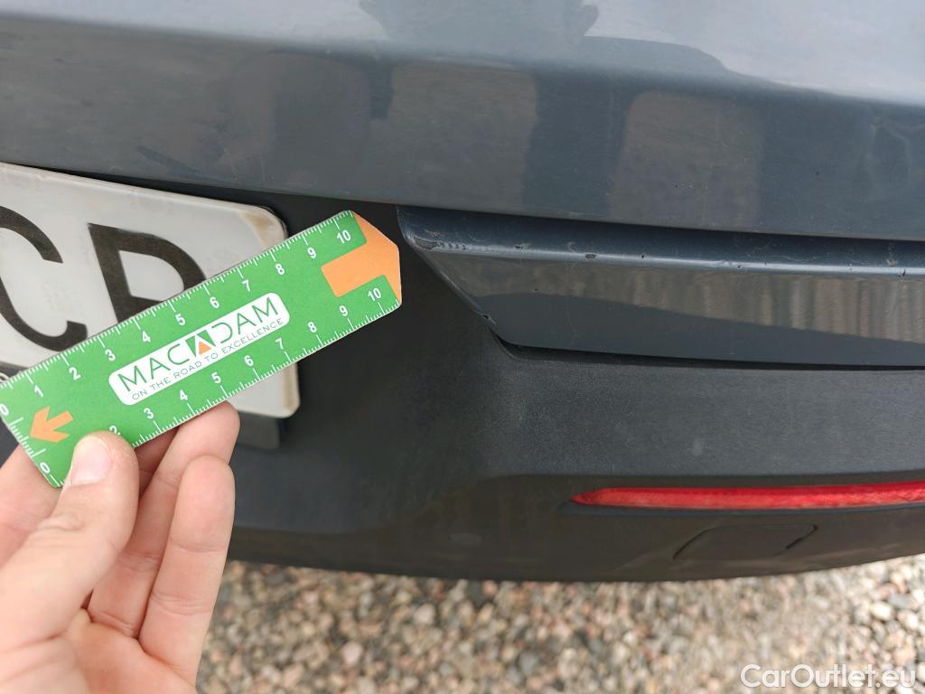  Volvo  XC 40 VOLVO XC40 / 2017 / 5P / todoterreno 2.0 D4 AWD R-Design Auto #56