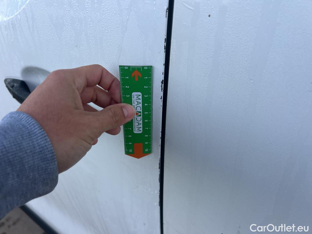  Opel  Vivaro OPEL  / 2019 / 4P / combi 1.5 Diésel 88kW (120CV) L Std Express #18