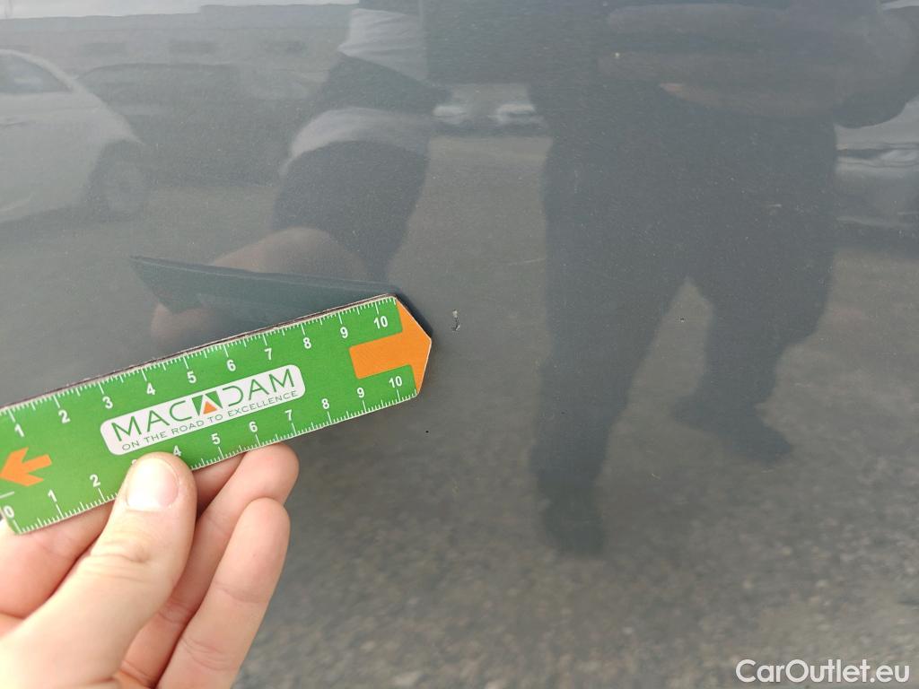  Volvo  XC 40 VOLVO XC40 / 2017 / 5P / todoterreno 2.0 D4 AWD R-Design Auto #41