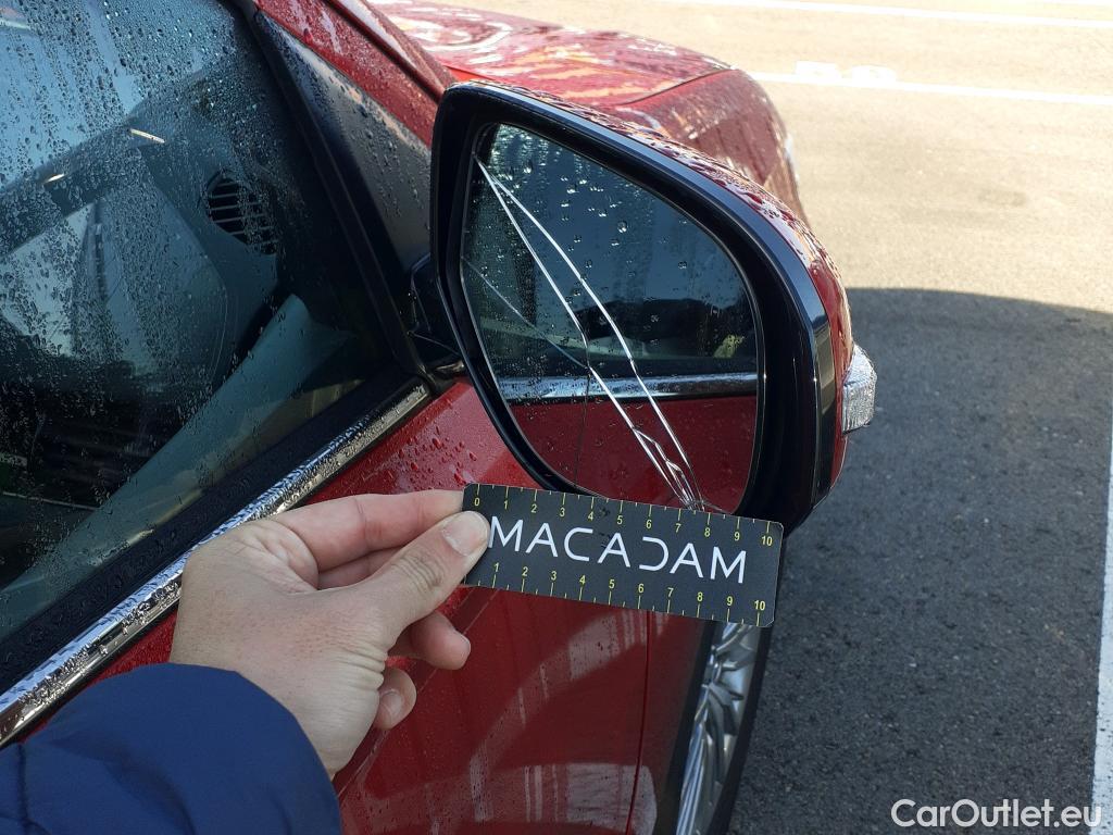  Mitsubishi  Outlander MITSUBISHI  / 2015 / 5P / todoterreno 2.4 PHEV Kaiteki Auto 4WD #6