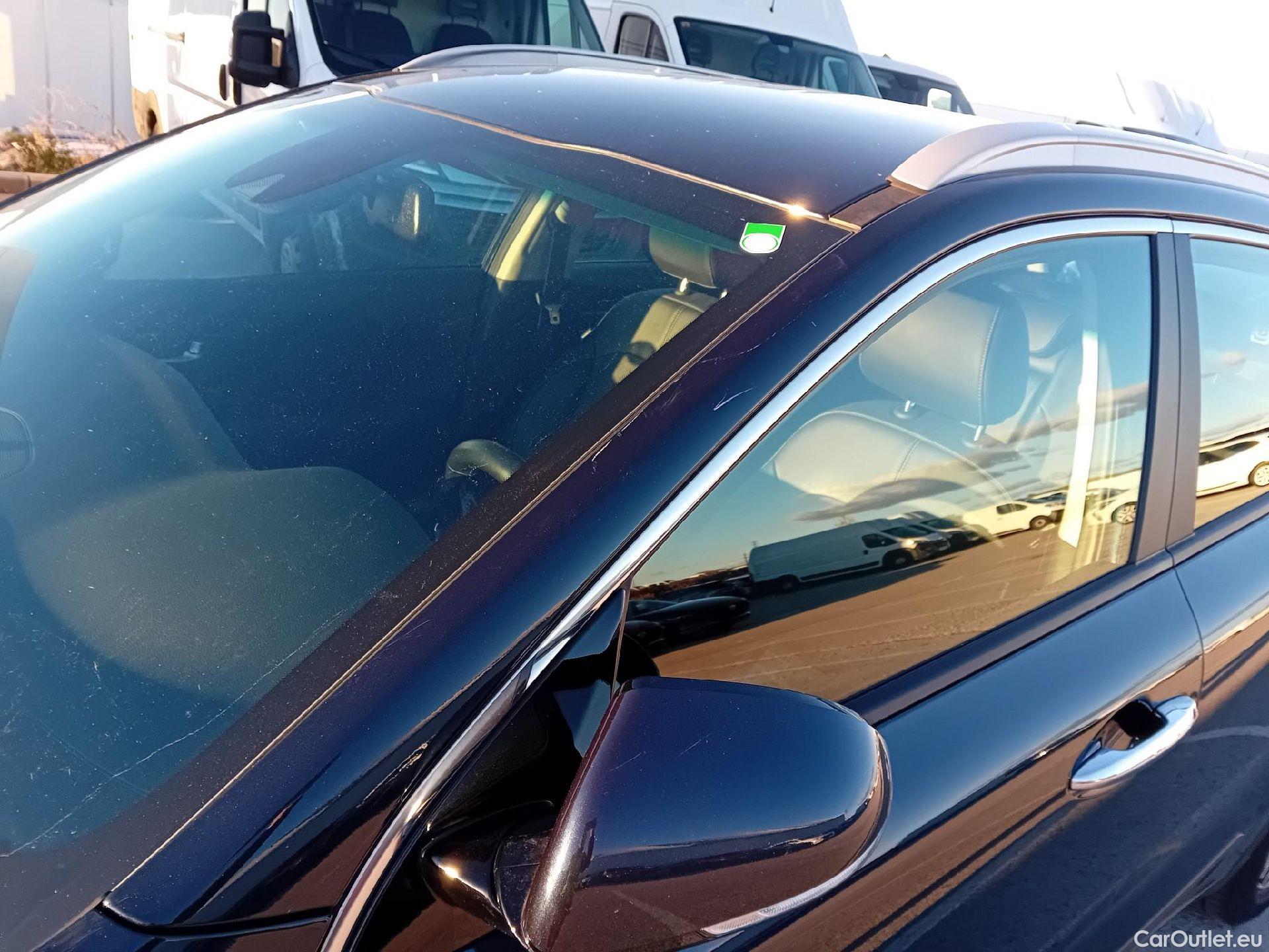  KIA  Niro KIA  / 2019 / 5P / crossover 1.6 GDi HEV 104kW (141CV) Drive #6