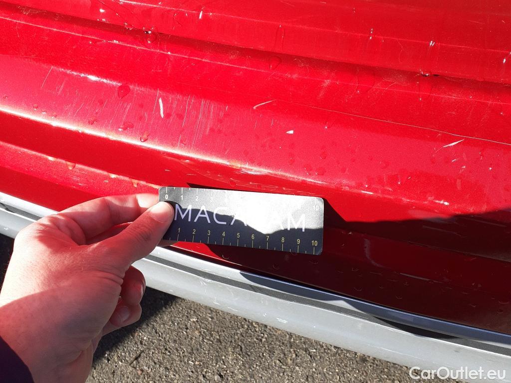  Mitsubishi  Outlander MITSUBISHI  / 2015 / 5P / todoterreno 2.4 PHEV Kaiteki Auto 4WD #10