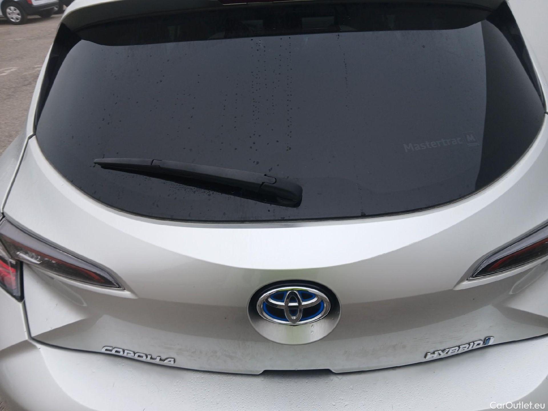  Toyota  Corolla TOYOTA  / 2019 / 5P / berlina con portón 2.0 180H ADVANCE E-CVT #7