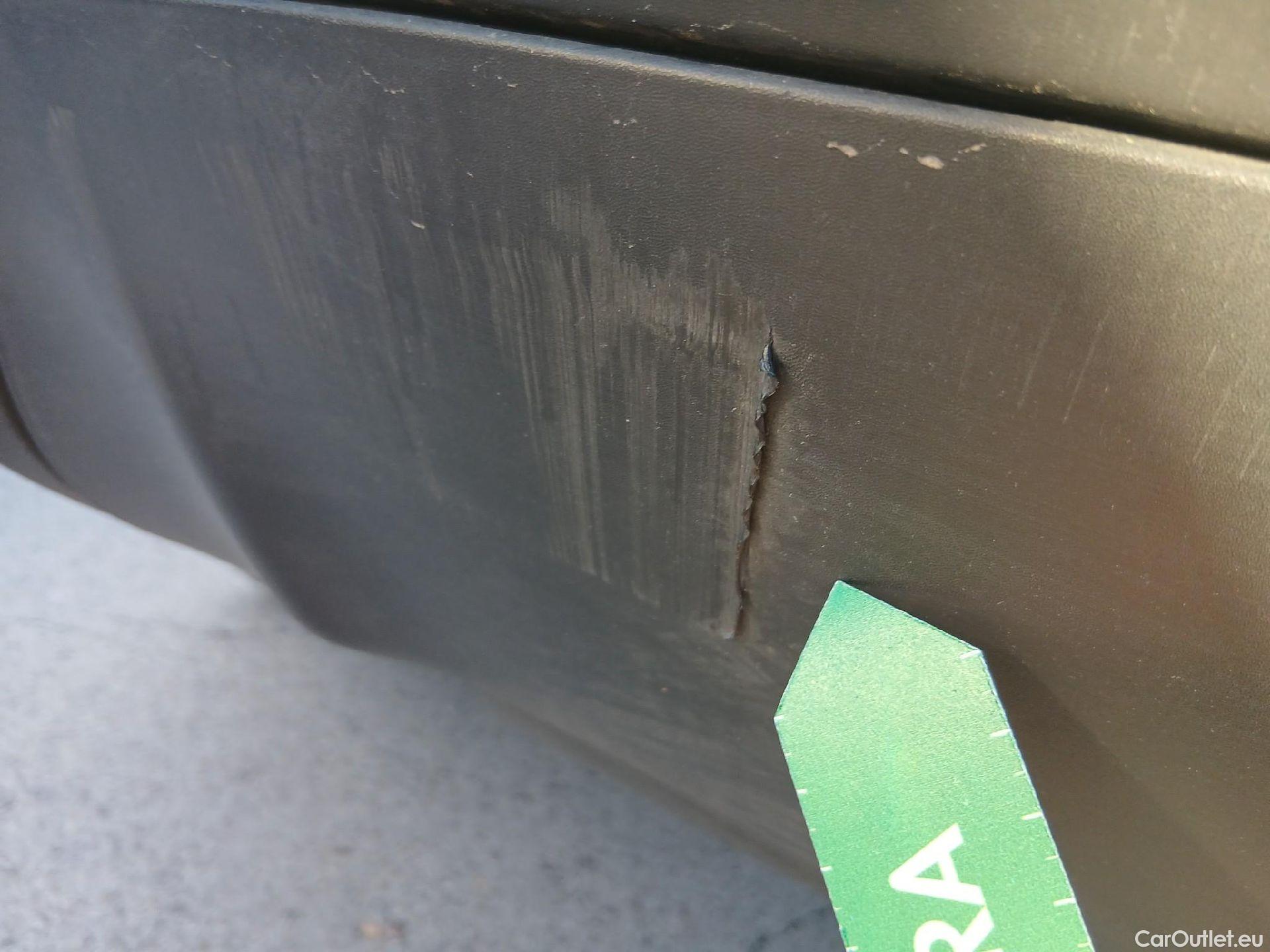  Land Rover  Range Rover LAND ROVER  Velar / 2017 / 5P / todoterreno 2.0 D180 132kW (180CV) S 4WD Auto #43