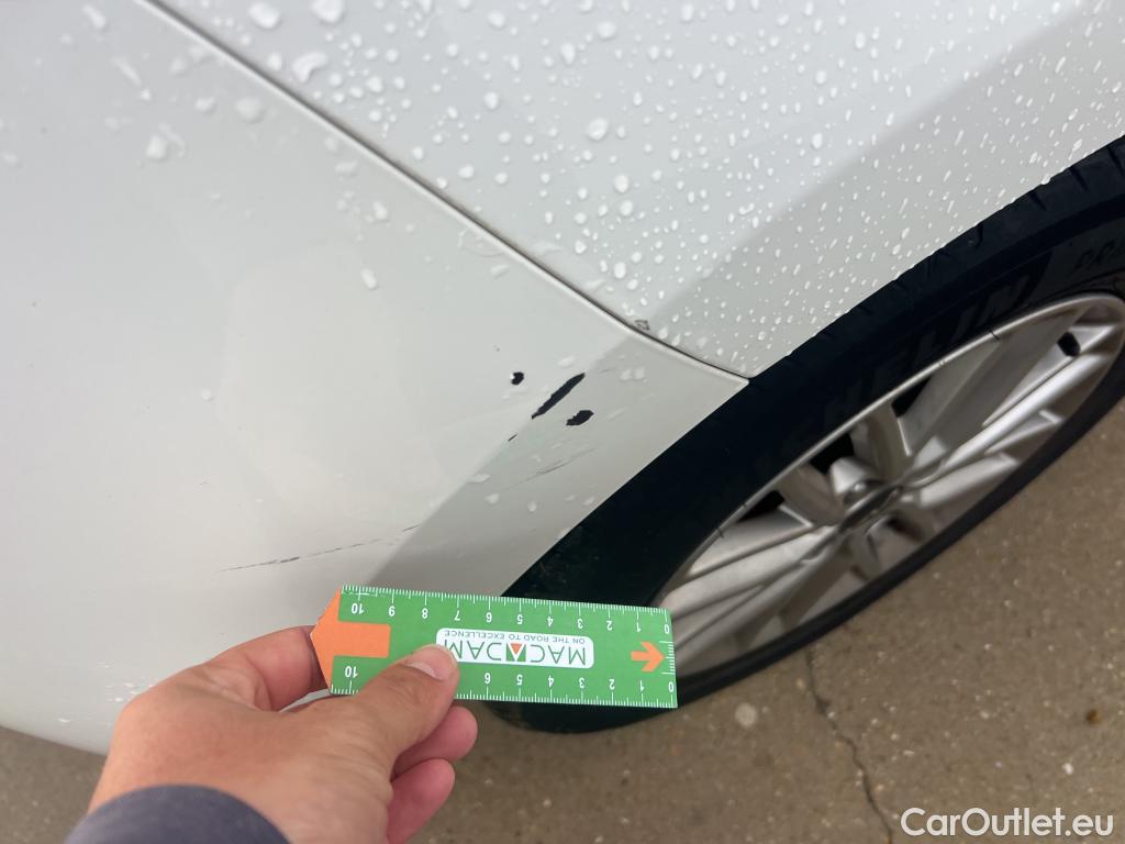  KIA  Rio KIA  / 2020 / 5P / berlina con portón 1.2 DPi 62kW (84CV) Concept #15