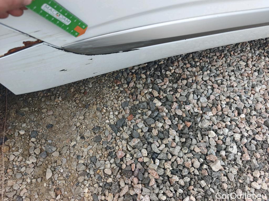  Hyundai   Ioniq HYUNDAI / 2019 / 5P / berlina con portón 1.6 GDI HEV Tecno DCT #19