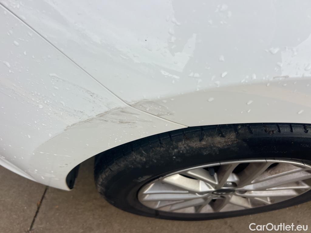  KIA  Rio KIA  / 2020 / 5P / berlina con portón 1.2 DPi 62kW (84CV) Concept #10