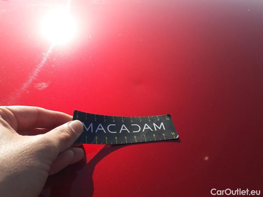  Mitsubishi  Outlander MITSUBISHI  / 2015 / 5P / todoterreno 2.4 PHEV Kaiteki Auto 4WD #29