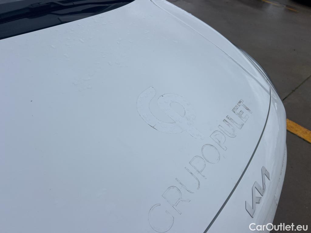  KIA  Rio KIA  / 2020 / 5P / berlina con portón 1.2 DPi 62kW (84CV) Concept #5