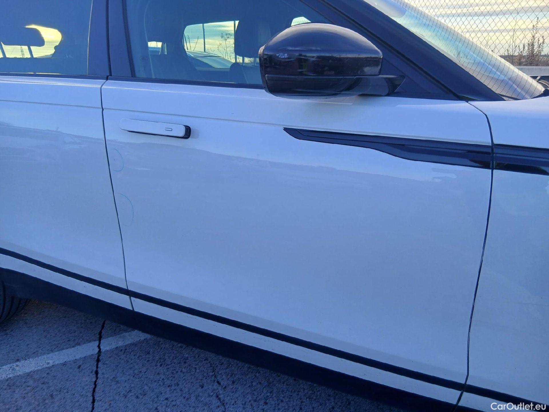  Land Rover  Range Rover LAND ROVER  Velar / 2017 / 5P / todoterreno 2.0 D180 132kW (180CV) S 4WD Auto #23