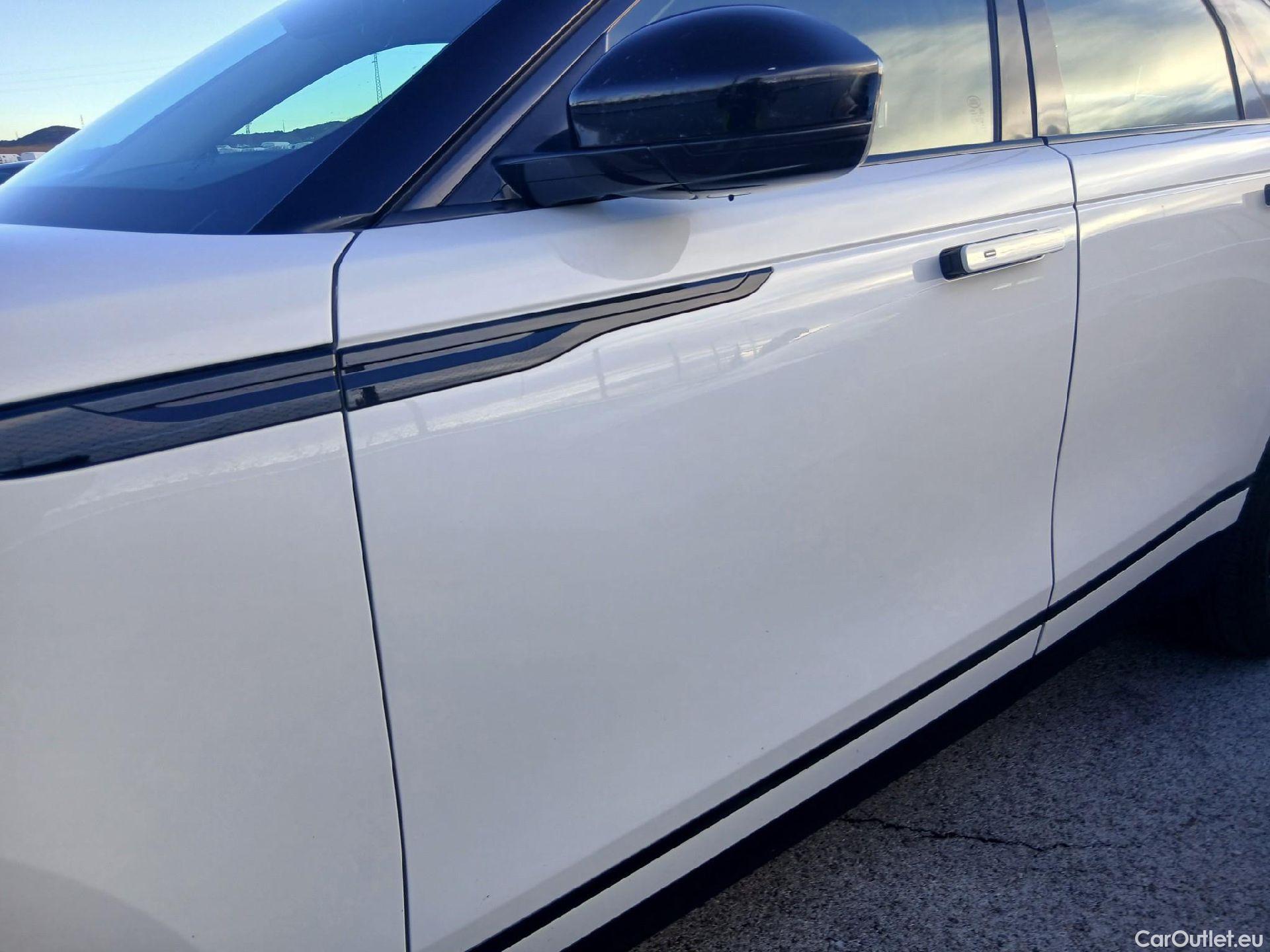  Land Rover  Range Rover LAND ROVER  Velar / 2017 / 5P / todoterreno 2.0 D180 132kW (180CV) S 4WD Auto #14