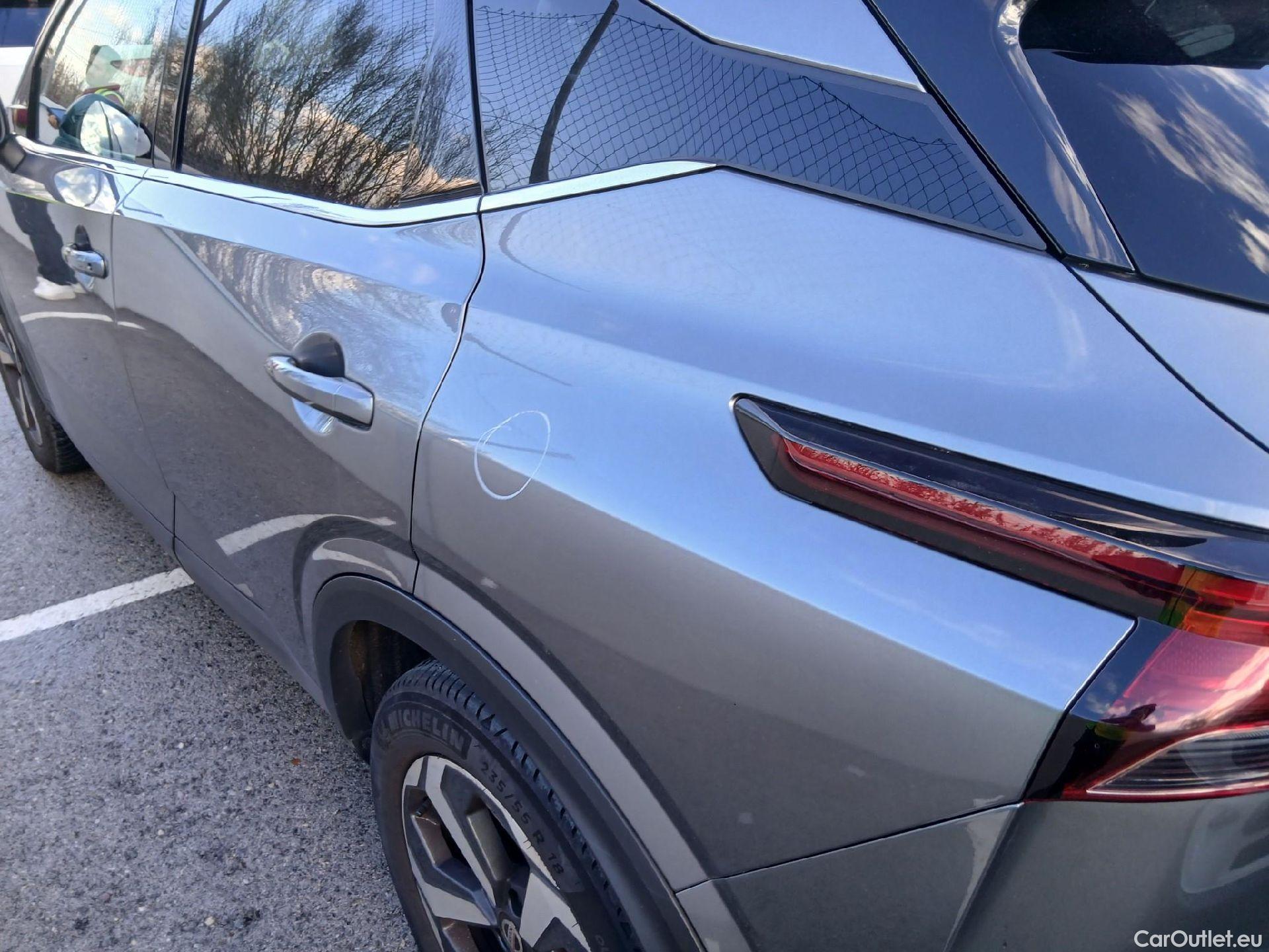  Nissan  Qashqai NISSAN  / 2021 / 5P / todoterreno DIG-T 103kW N-Connecta (Skyline Pack) #18