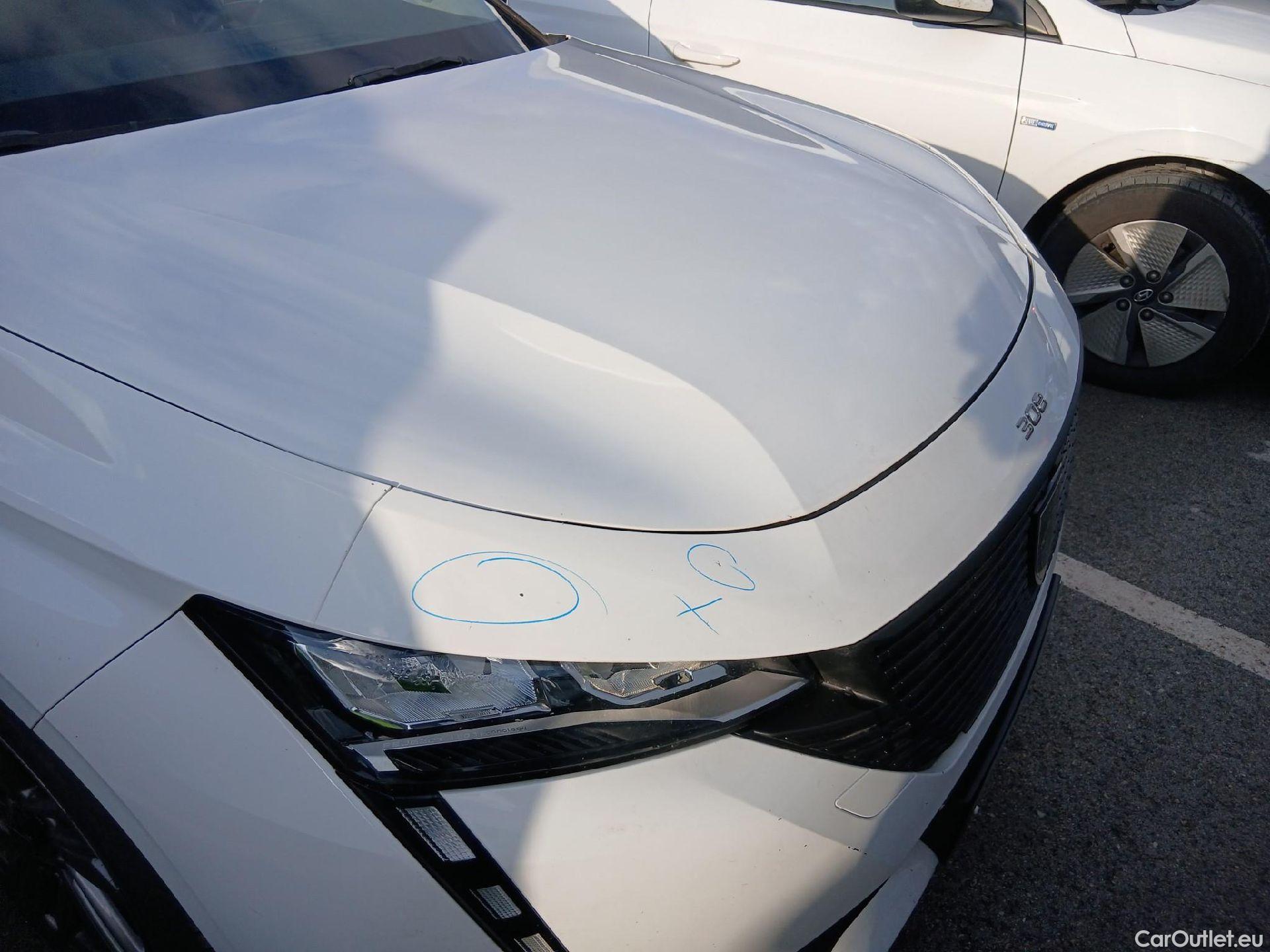  Peugeot  308 PEUGEOT  / 2021 / 5P / berlina con portón 5P Active Pack BlueHDi 130 S&S MAN (AC2) #10