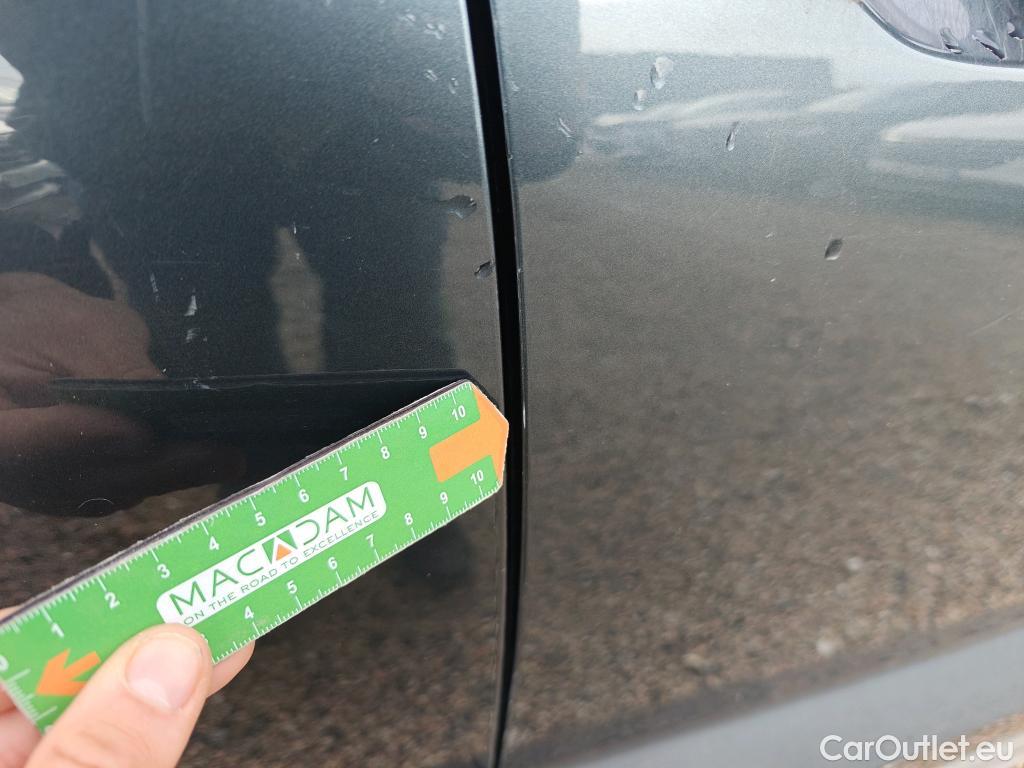  Seat  ATECA SEAT  / 2016 / 5P / todoterreno 1.5 TSI 110kW DSG S&S Style Go #47