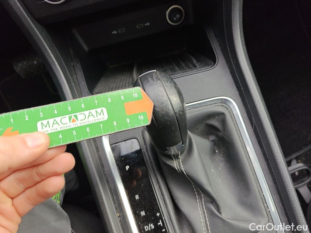  Seat  ATECA SEAT  / 2016 / 5P / todoterreno 1.5 TSI 110kW DSG S&S Style Go #27