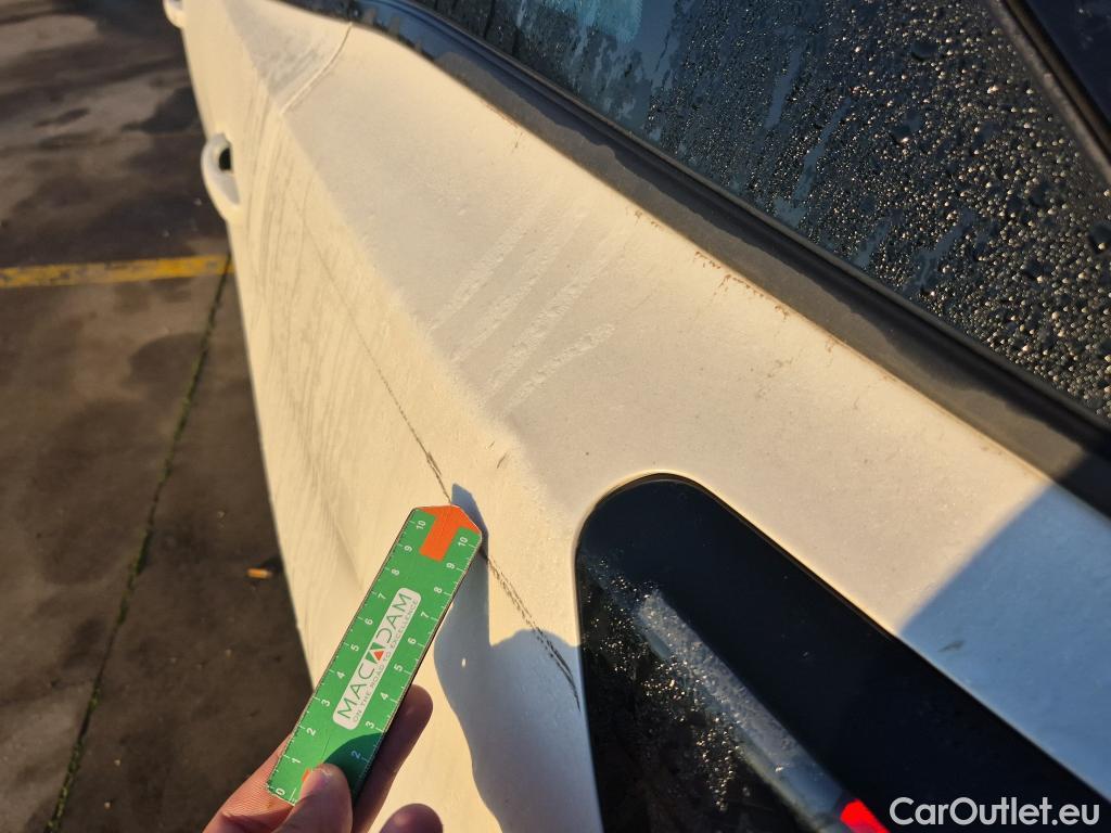  Peugeot  3008 PEUGEOT  / 2020 / 5P / todoterreno 1.5 BlueHDi 96kW (130CV) S&S Active Pack #13