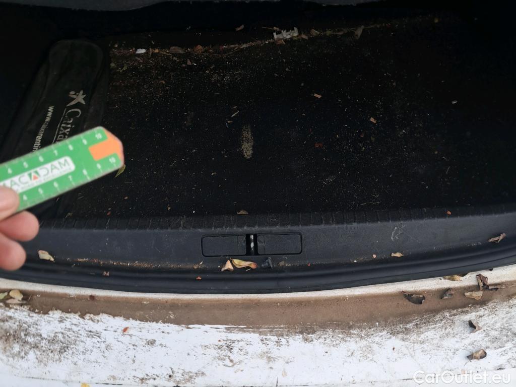  Opel  Corsa OPEL  1.2T XHL 74kW (100CV) Elegance (CX2) #47