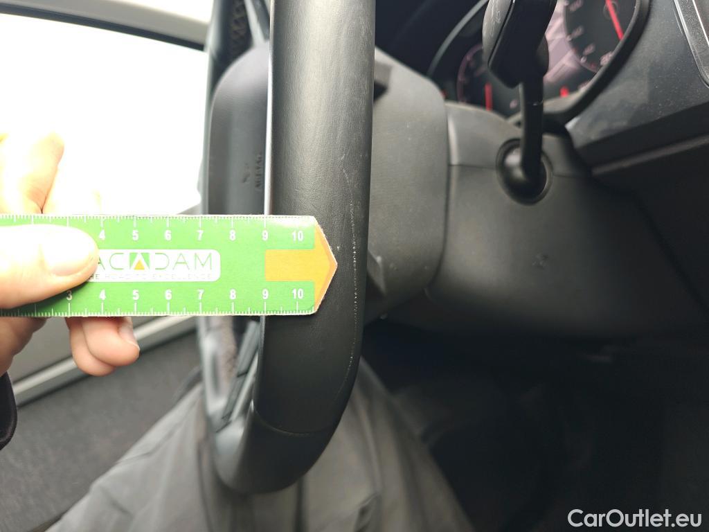  Seat  ATECA SEAT  / 2016 / 5P / todoterreno 1.5 TSI 110kW DSG S&S Style Go #29