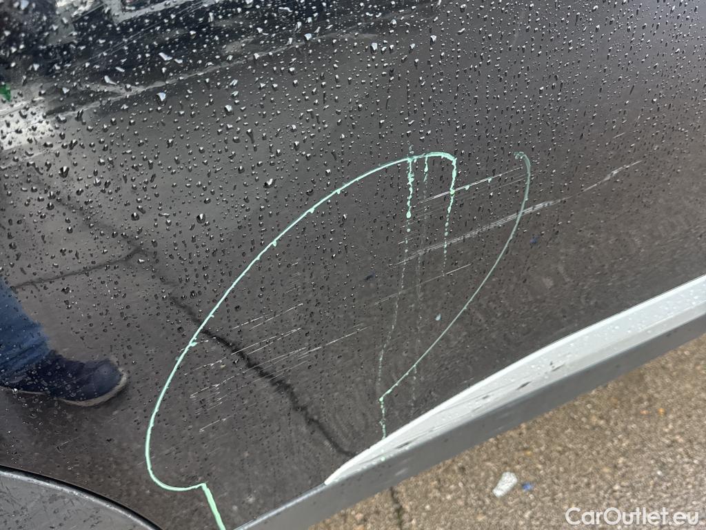  Peugeot  2008 PEUGEOT  / 2019 / 5P / todoterreno GT Pack Puretech 130 S&S EAT8 #7