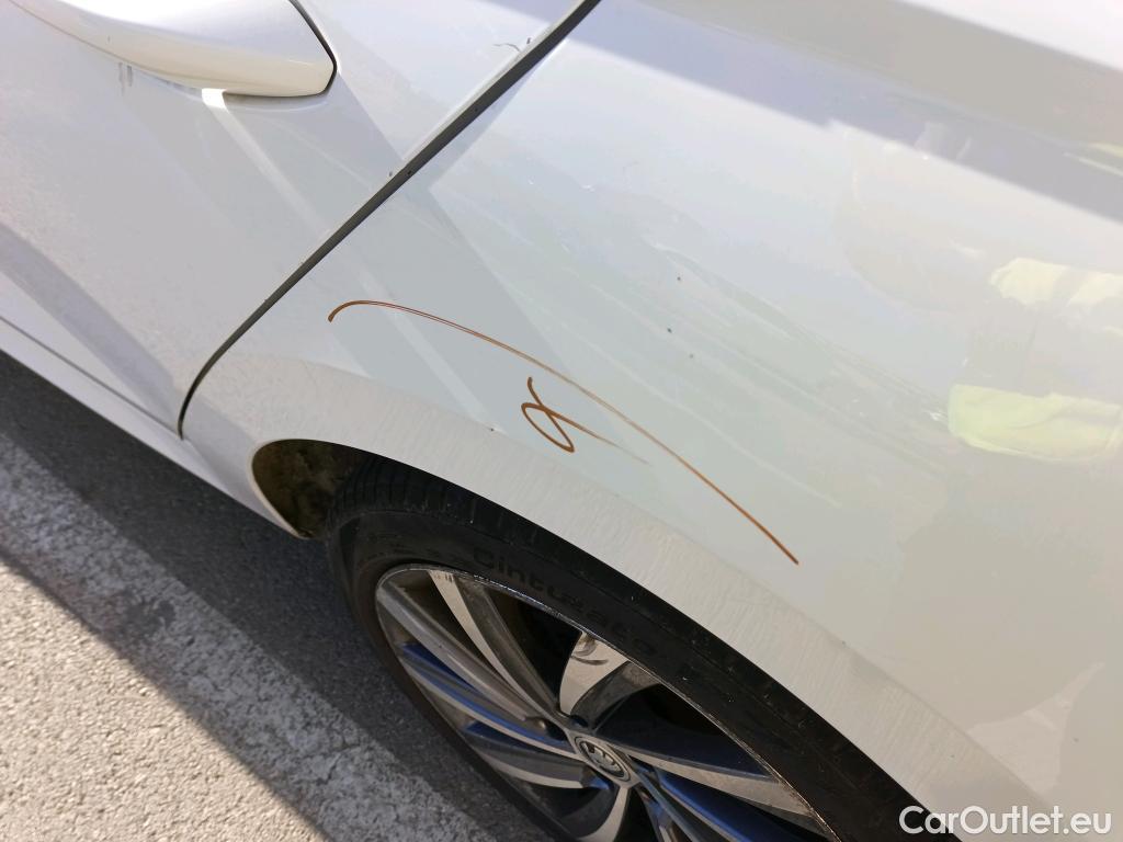  Skoda  Octavia SKODA  / 2020 / 5P / familiar Combi 2.0 TDI 110kW (150CV) DSG Style #21