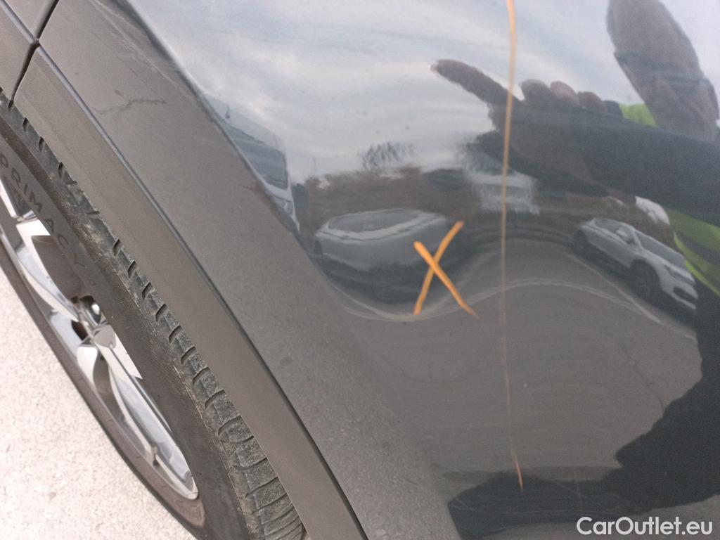  KIA  Sportage KIA  1.6MHEV Drive 100kW(136CV) 4x2(Crist Tintados) #18