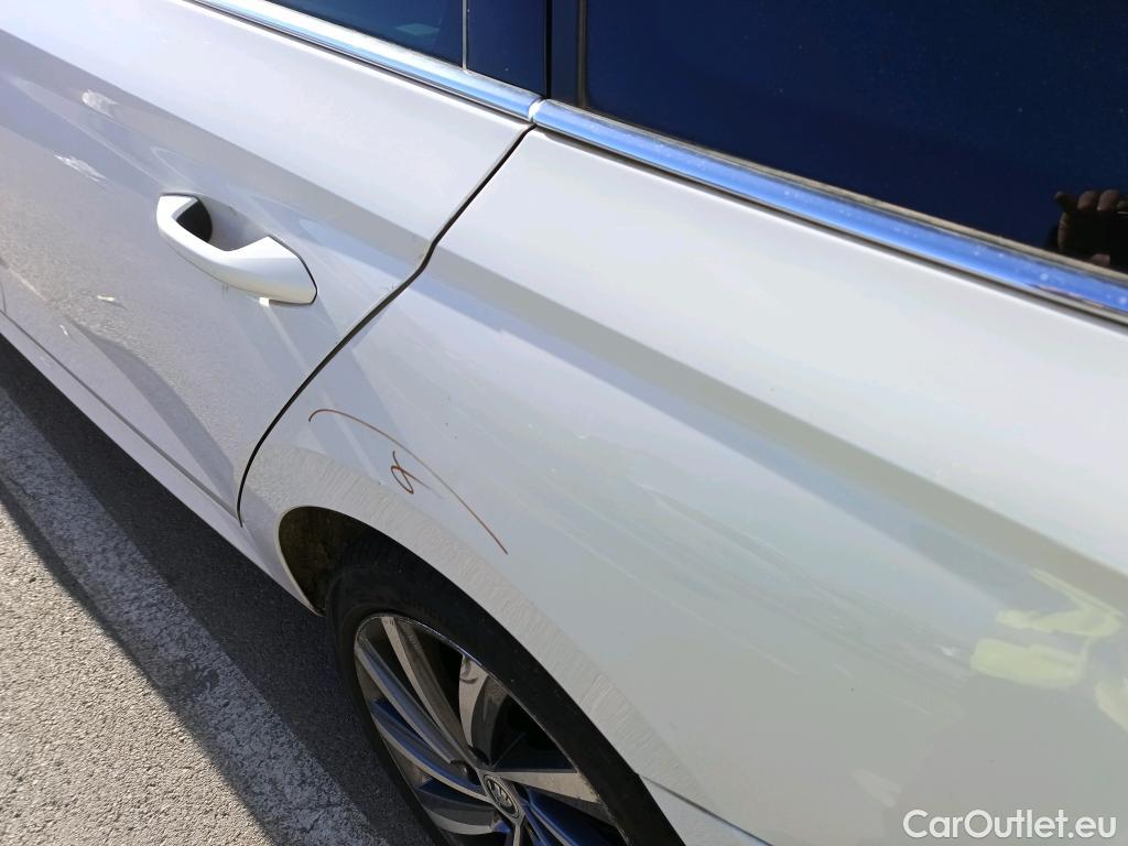  Skoda  Octavia SKODA  / 2020 / 5P / familiar Combi 2.0 TDI 110kW (150CV) DSG Style #20