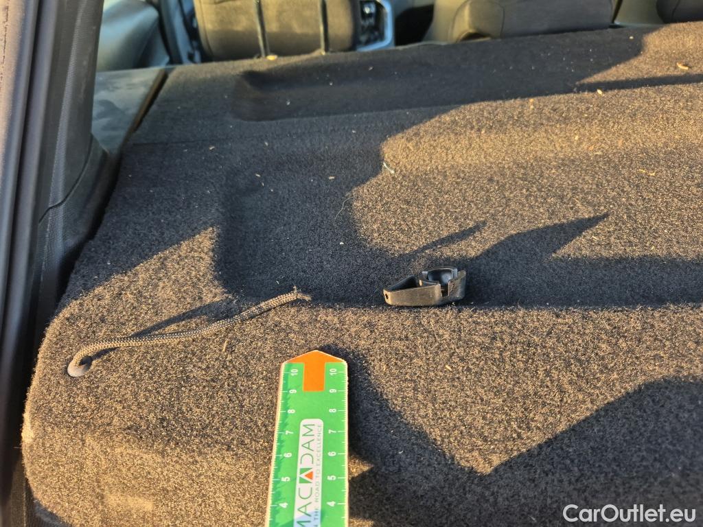  Peugeot  3008 PEUGEOT  / 2020 / 5P / todoterreno 1.5 BlueHDi 96kW (130CV) S&S Active Pack #2