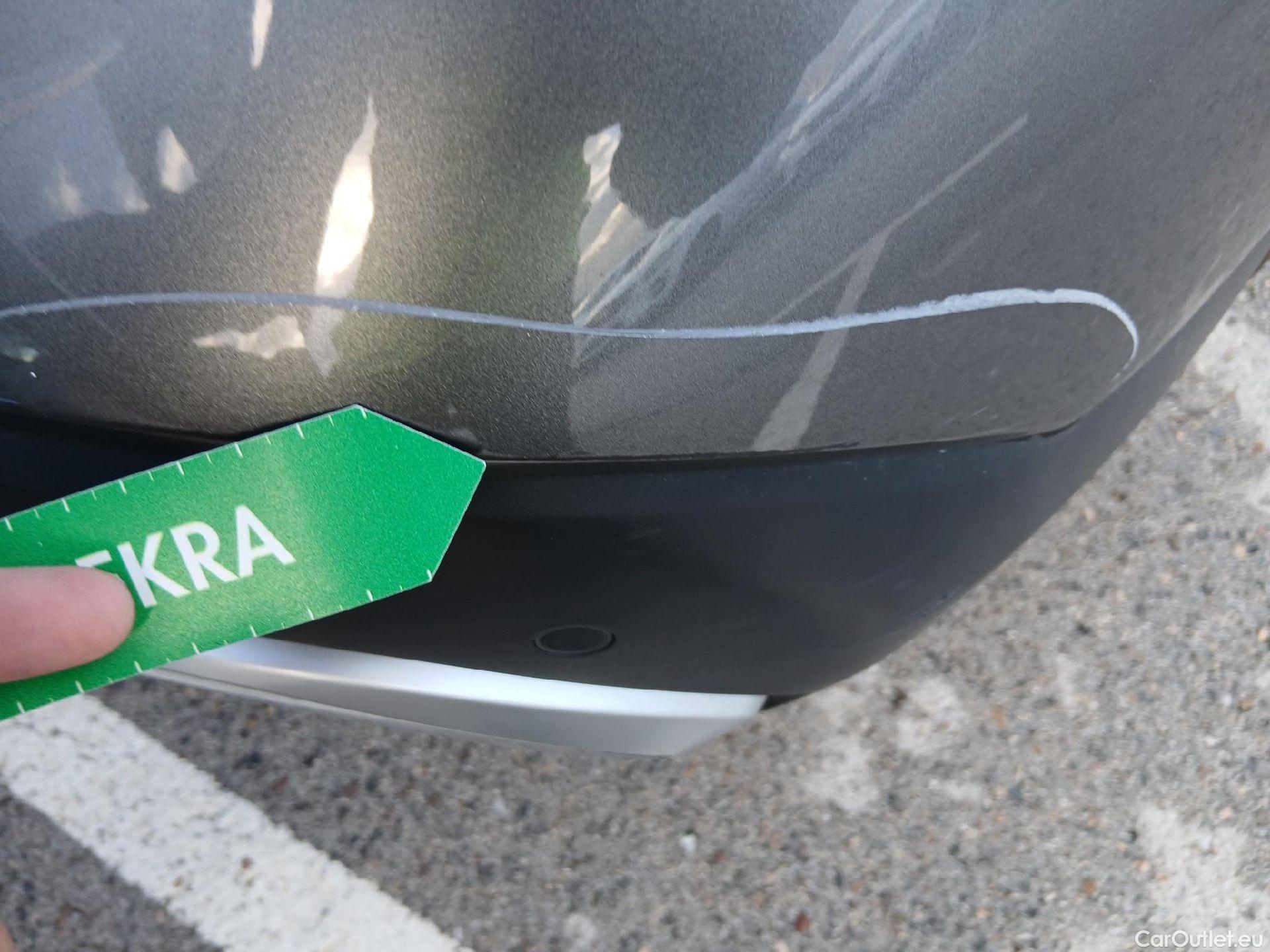  Nissan  Qashqai NISSAN  / 2021 / 5P / todoterreno DIG-T 103kW N-Connecta (Skyline Pack) #20