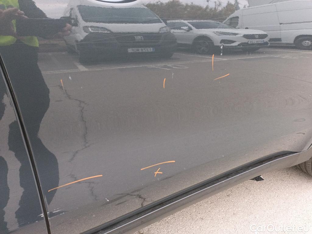  KIA  Sportage KIA  1.6MHEV Drive 100kW(136CV) 4x2(Crist Tintados) #5