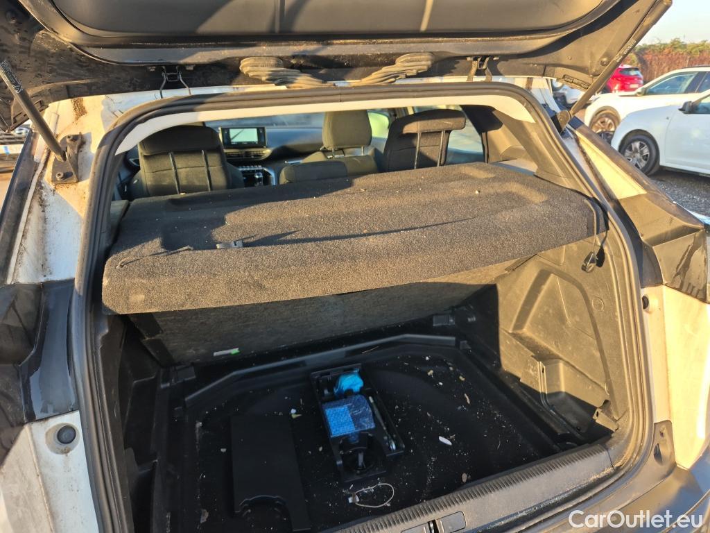  Peugeot  3008 PEUGEOT  / 2020 / 5P / todoterreno 1.5 BlueHDi 96kW (130CV) S&S Active Pack #1