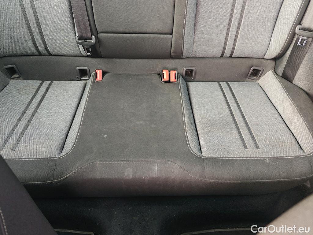  Seat  ATECA SEAT  / 2016 / 5P / todoterreno 1.5 TSI 110kW DSG S&S Style Go #24