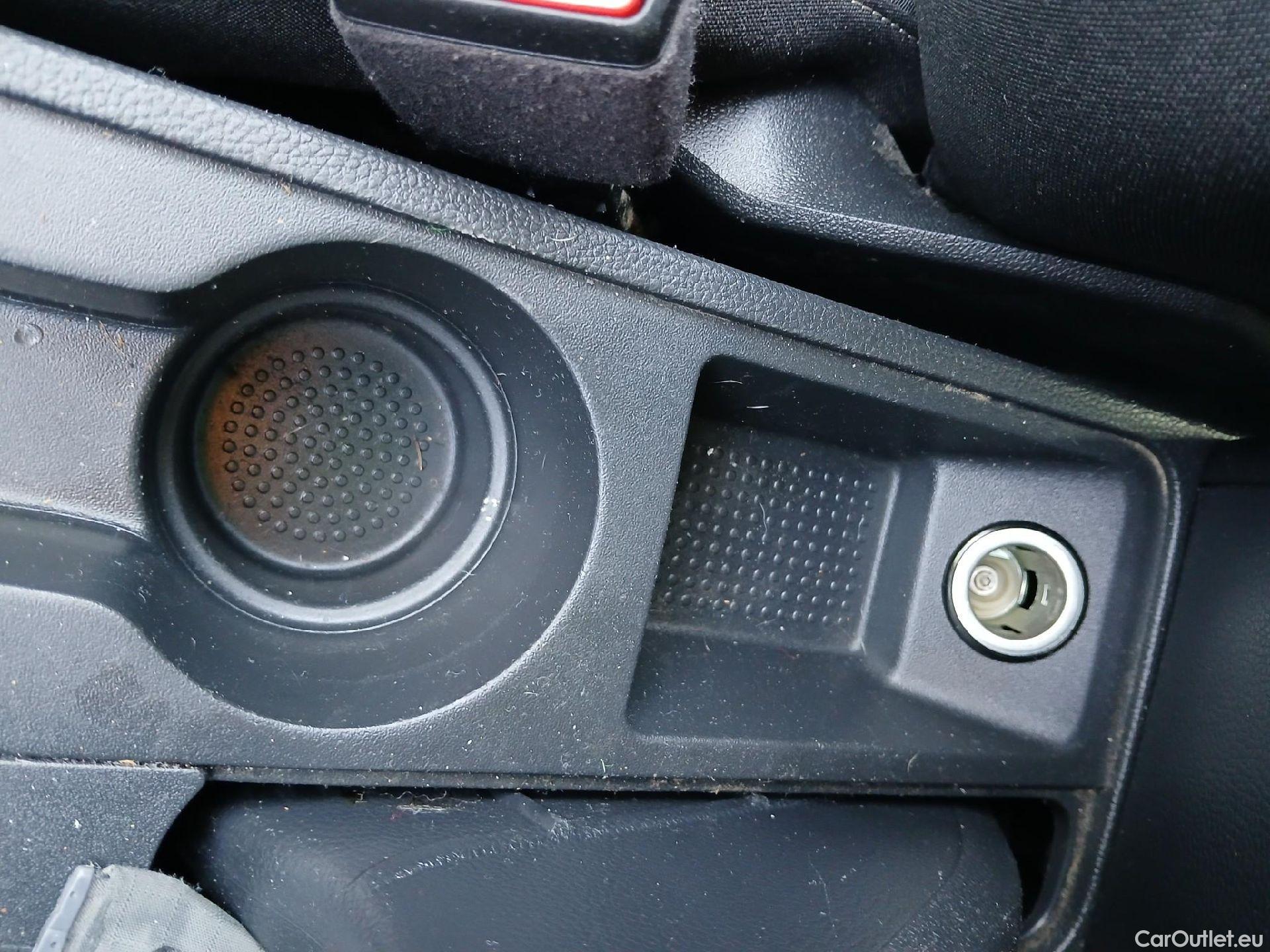  Seat  Arona SEAT  / 2017 / 5P / todoterreno 1.0 TSI 81kW (110CV) Style Plus (AC) #1