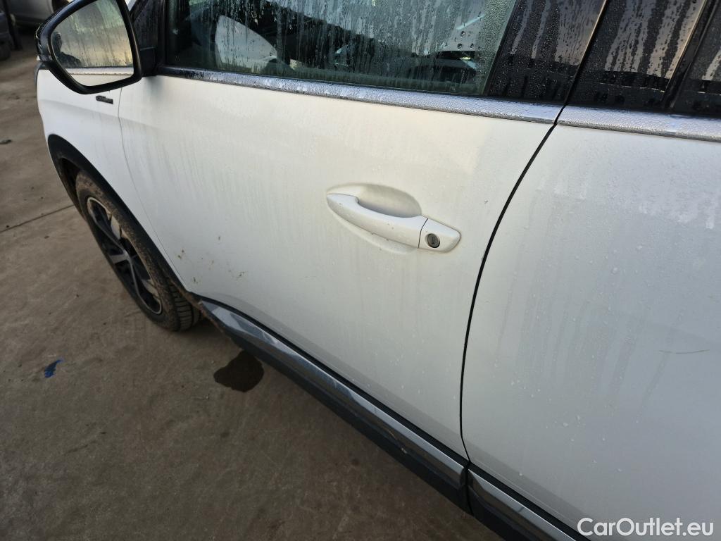  Peugeot  5008 PEUGEOT  / 2017 / 5P / todoterreno GT Line 1.6 PureTech 132kW (180CV) EAT8 #22