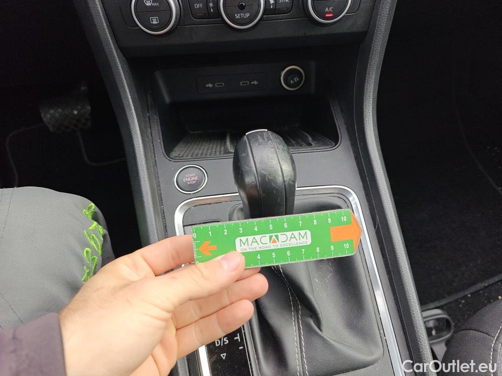  Seat  ATECA SEAT  / 2016 / 5P / todoterreno 1.5 TSI 110kW DSG S&S Style Go #26