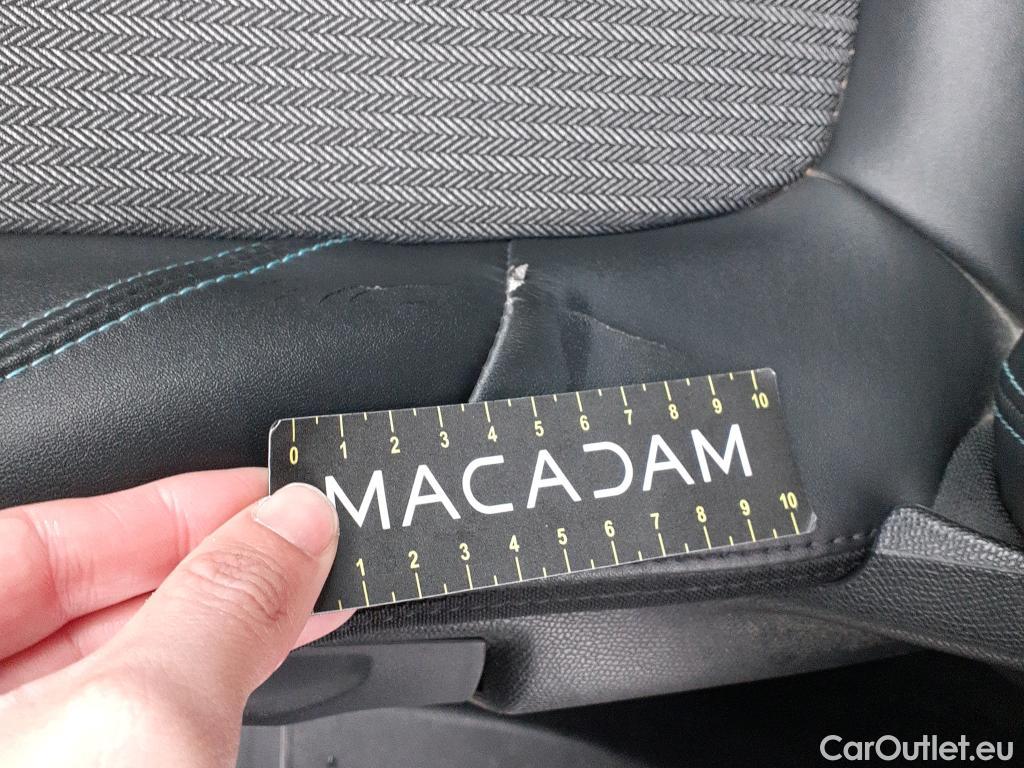  Peugeot  3008 PEUGEOT  Hybrid / 2020 / 5P / todoterreno 225 e-EAT8 Allure #10