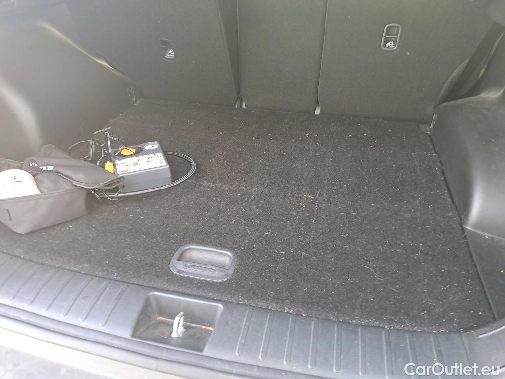  Hyundai  Tucson HYUNDAI  / 2020 / 5P / todoterreno 1.6 CRDI 100kW (136CV) 48V Tecno Sky DCT #1