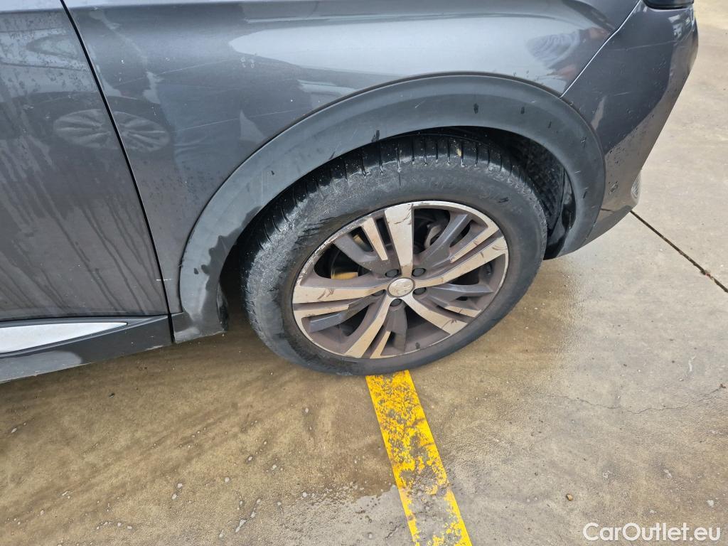  Peugeot  3008 PEUGEOT  / 2020 / 5P / todoterreno 1.5 BlueHDi 96kW (130CV) S&S Allure EAT8 #3