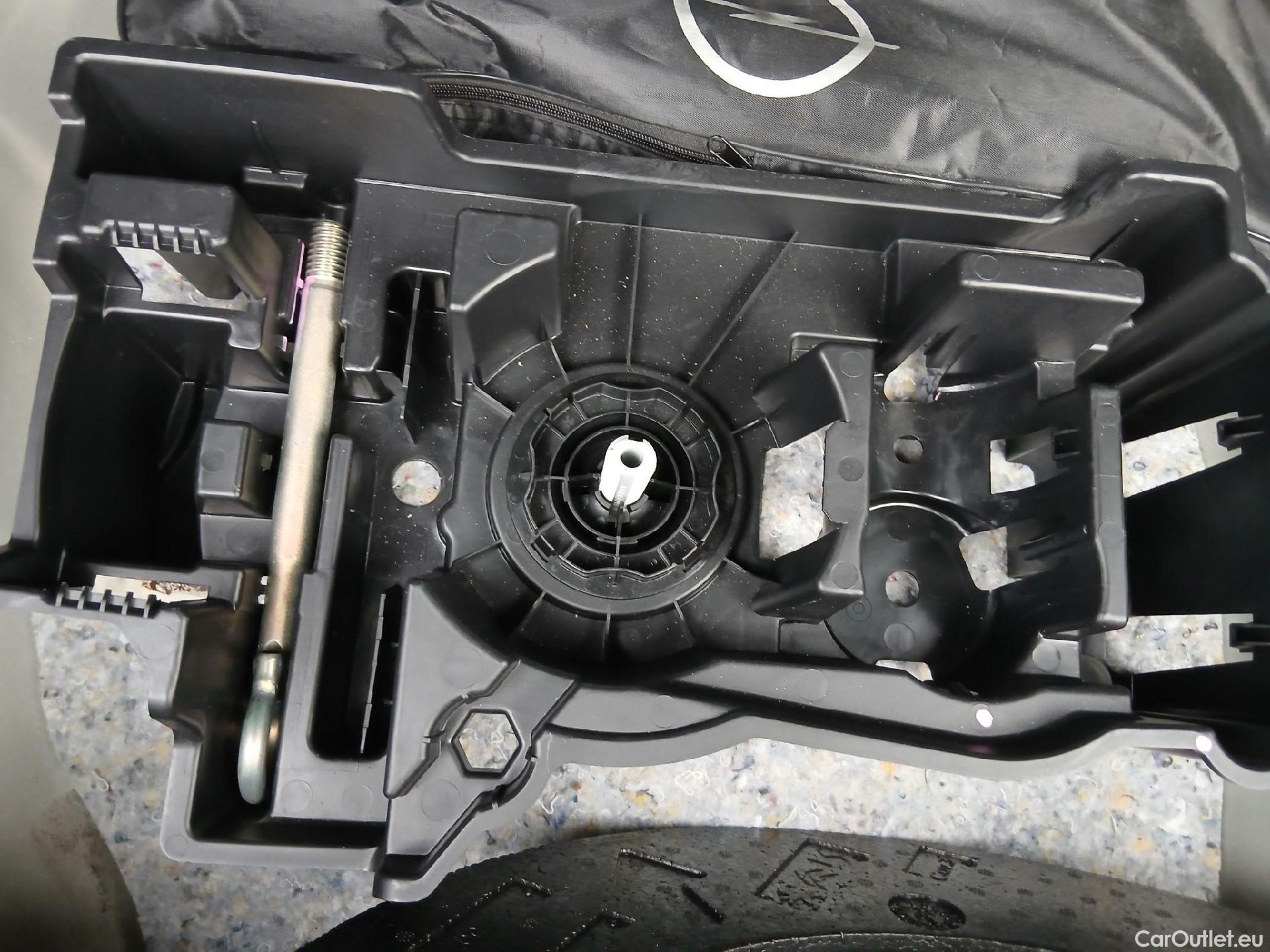  Opel  Mokka OPEL  / 2020 / 5P / todoterreno 1.5 D GS Line (AC) #5