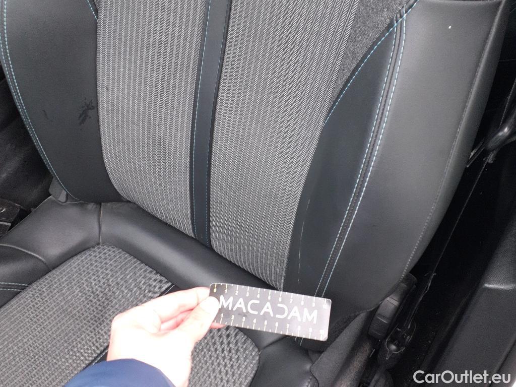  Peugeot  3008 PEUGEOT  Hybrid / 2020 / 5P / todoterreno 225 e-EAT8 Allure #7