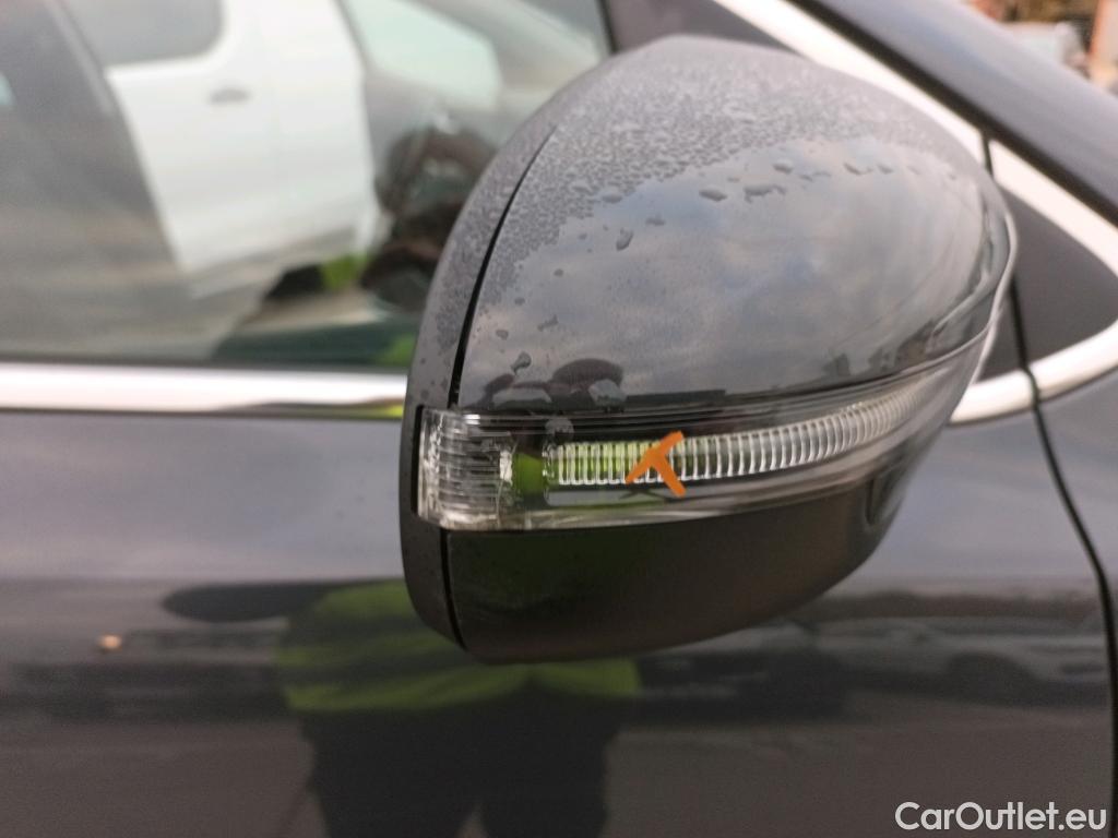  KIA  Sportage KIA  1.6MHEV Drive 100kW(136CV) 4x2(Crist Tintados) #3