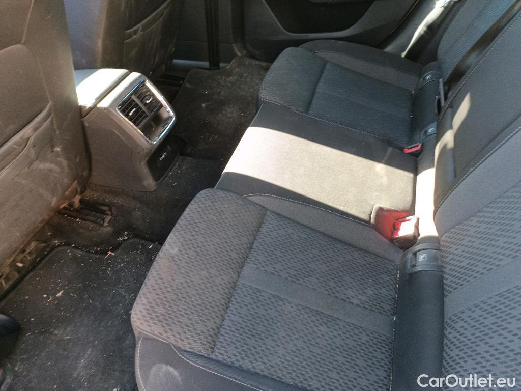  Skoda  Octavia SKODA  / 2020 / 5P / familiar Combi 2.0 TDI 110kW (150CV) DSG Style #27