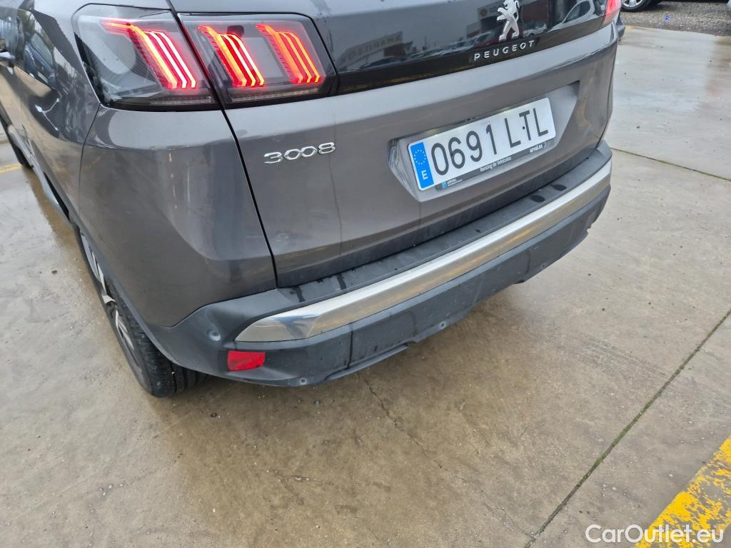  Peugeot  3008 PEUGEOT  / 2020 / 5P / todoterreno 1.5 BlueHDi 96kW (130CV) S&S Allure EAT8 #32